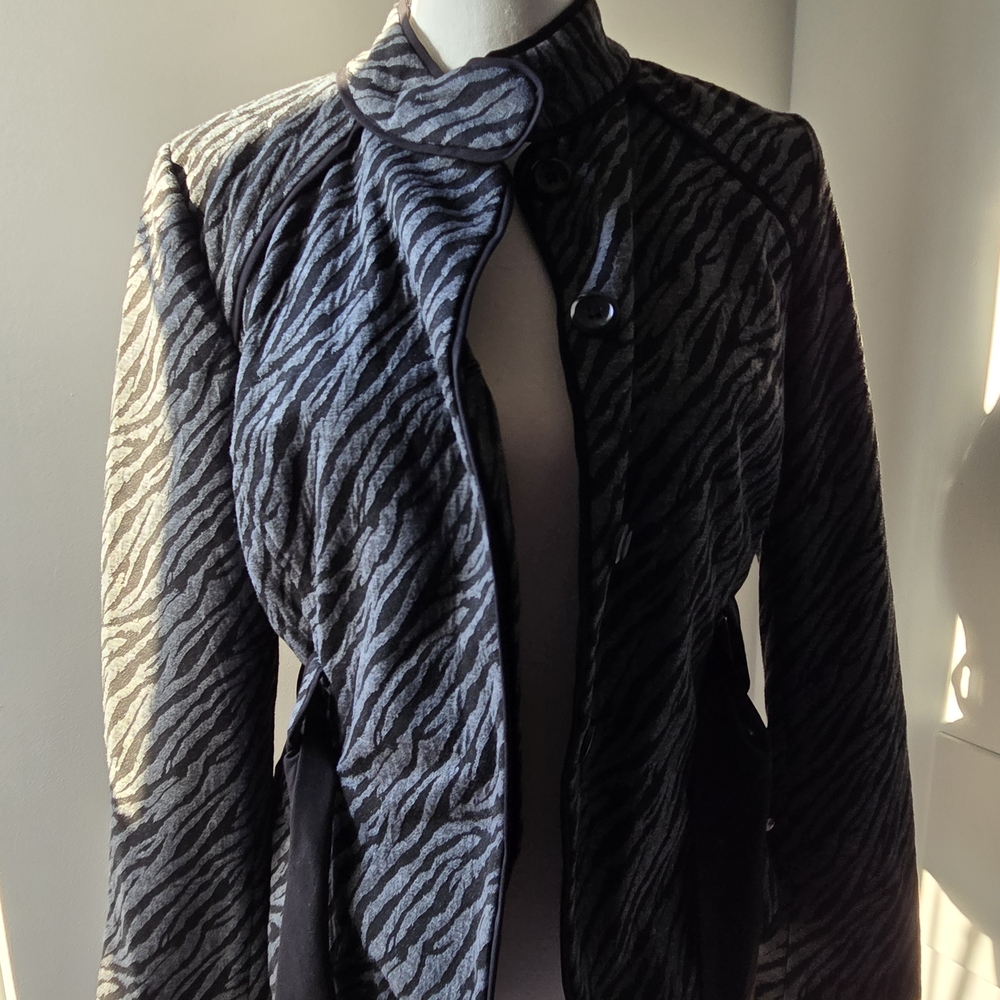 Sandro Black and Gray Blazer with Textured Pattern
